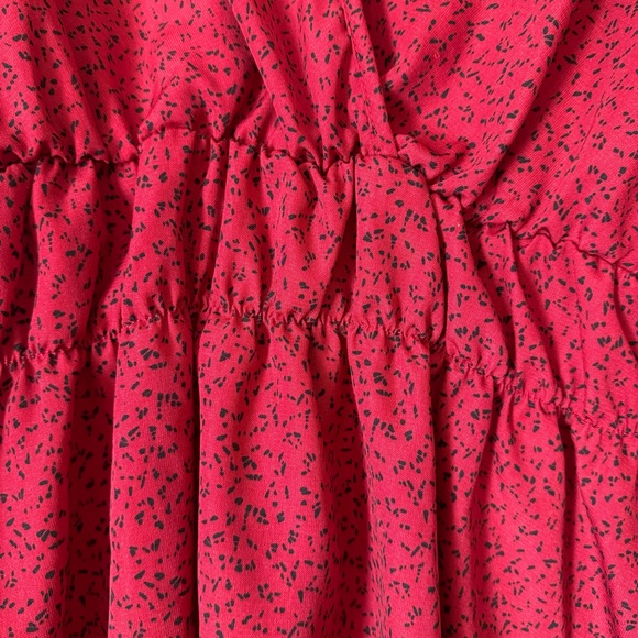 Ruffle Hem Peplum Blouse in Red - Picture 7 of 8